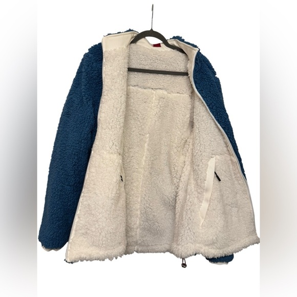 Be Boundless Reversible Fleece Jacket - Picture 8 of 13